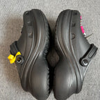 空白 Black