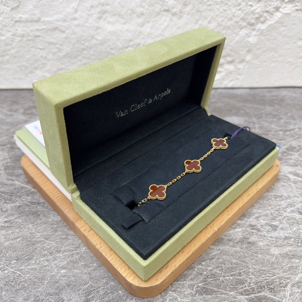 Van Cleef & Arpels Bracelet