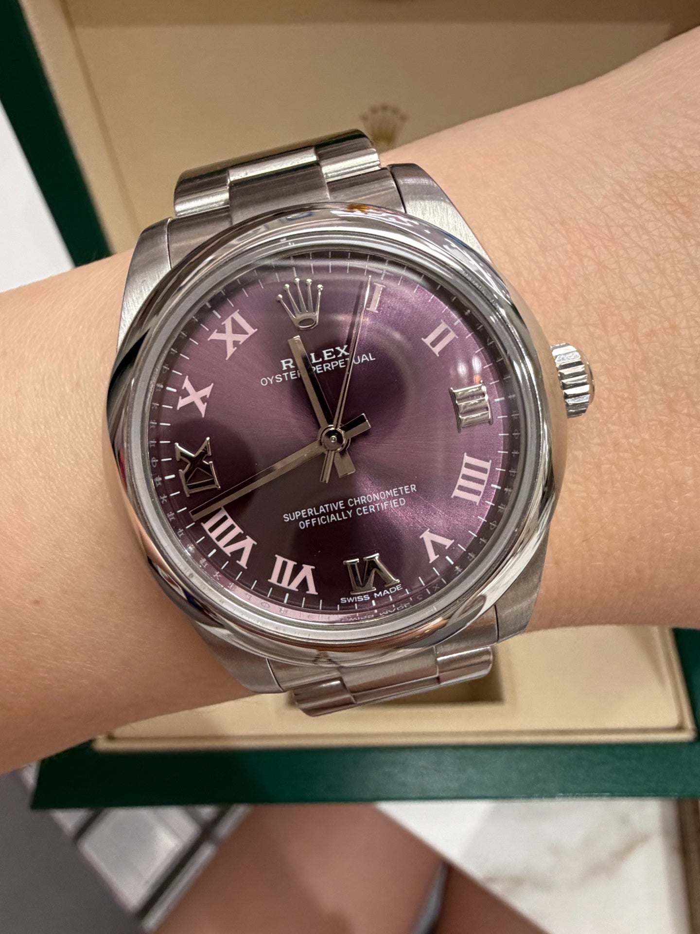 Rolex Oyster Perpetual Automatic (self-winding) watch 31 millimeters m177200-0017