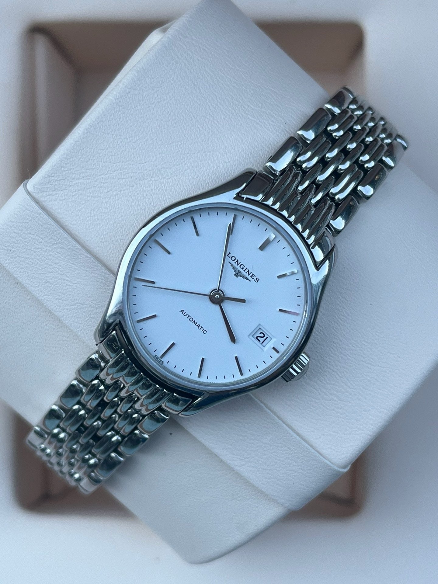 Longines Longines Elegant Collection White Automatic (self-winding) watch 25.00mm L4.360.4.12.6