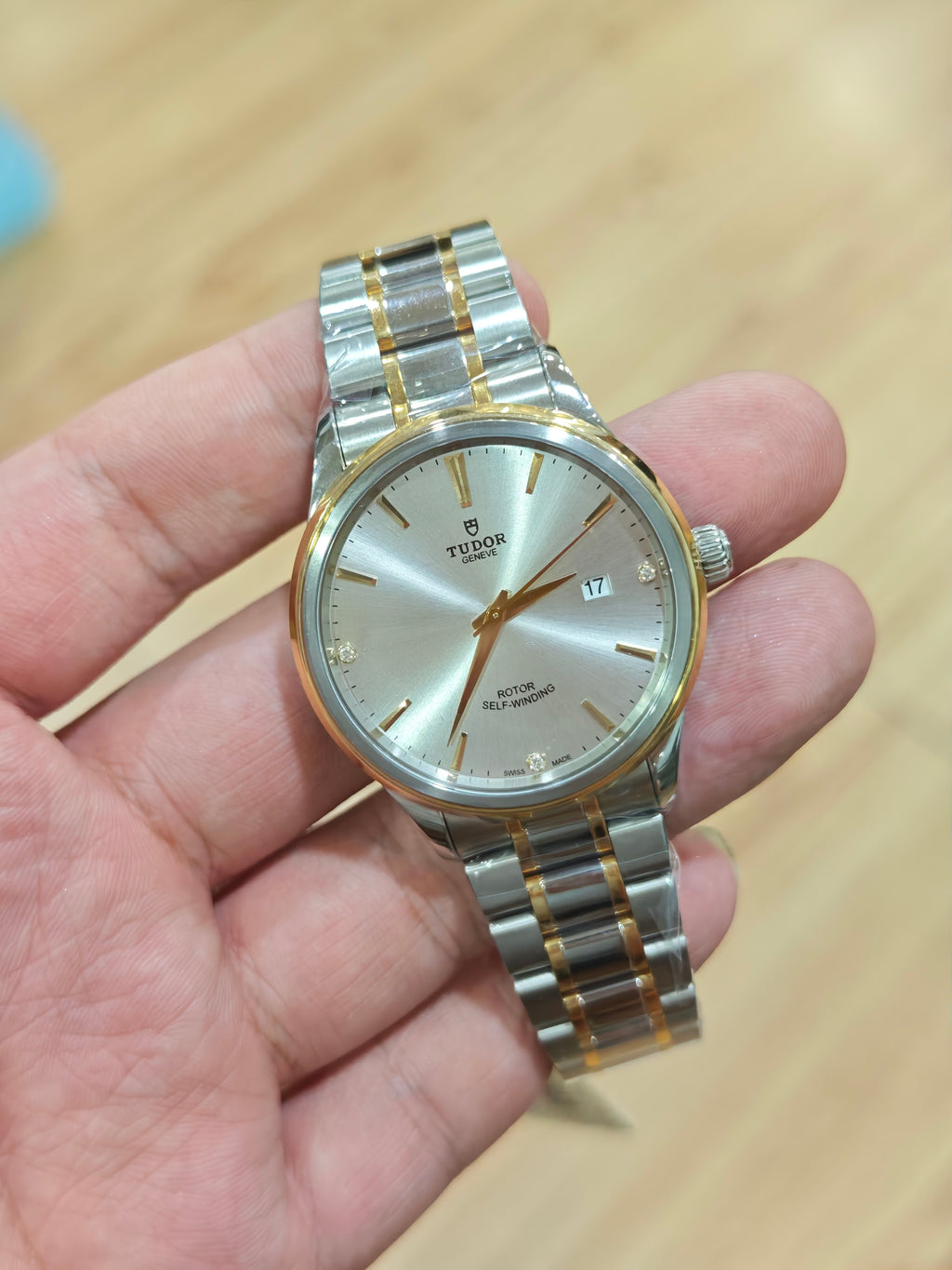 Tudor Fashion Series 41 millimeters m12703-0005