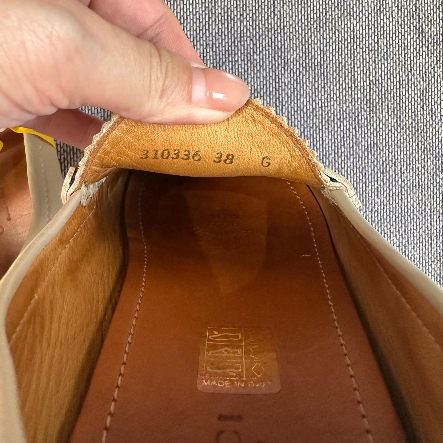 Gucci White Lifestyle sneakers