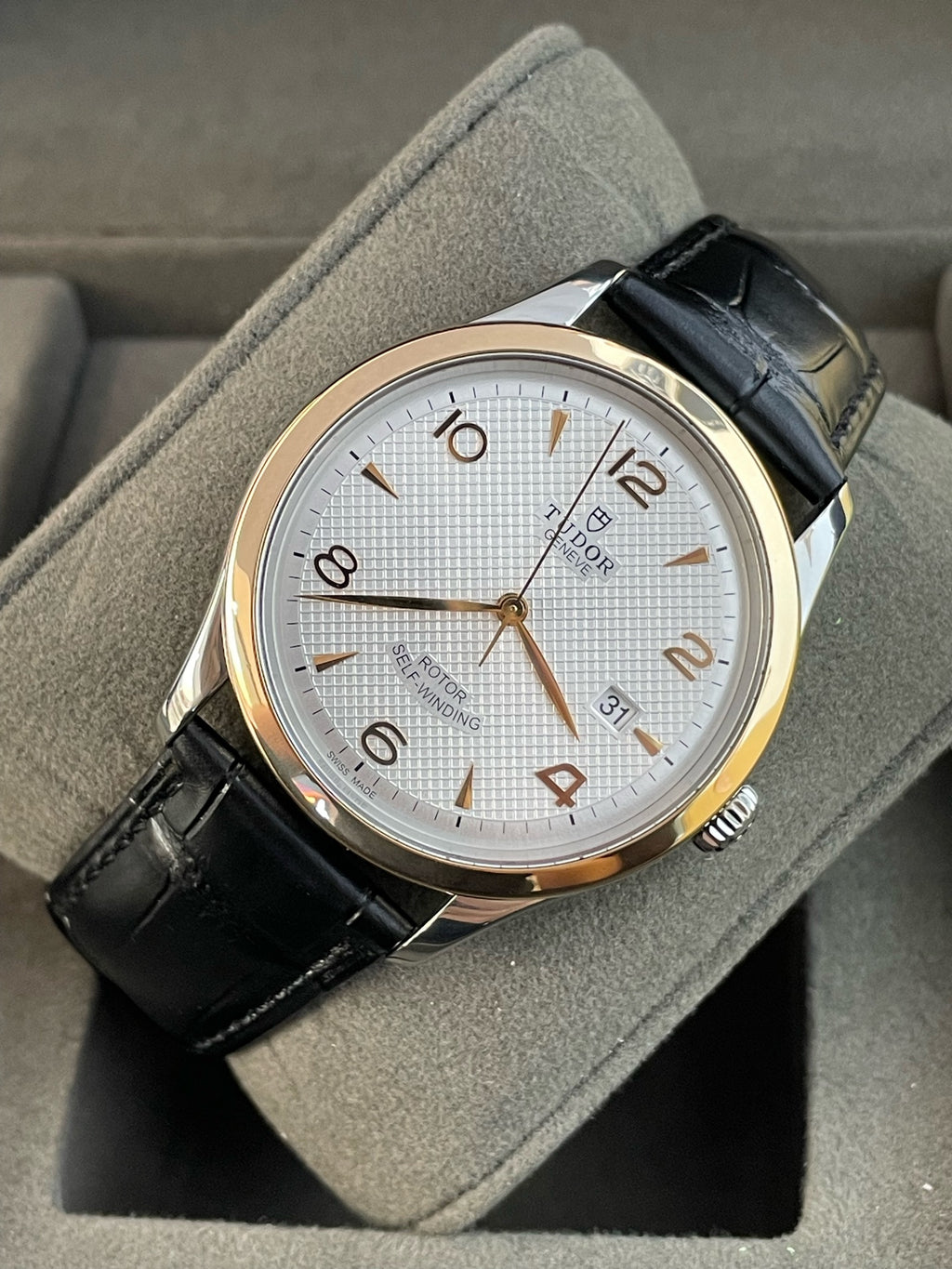 Tudor 1926 Series Rose gold Automatic (self-winding) watch 41 millimeters m91651-0010