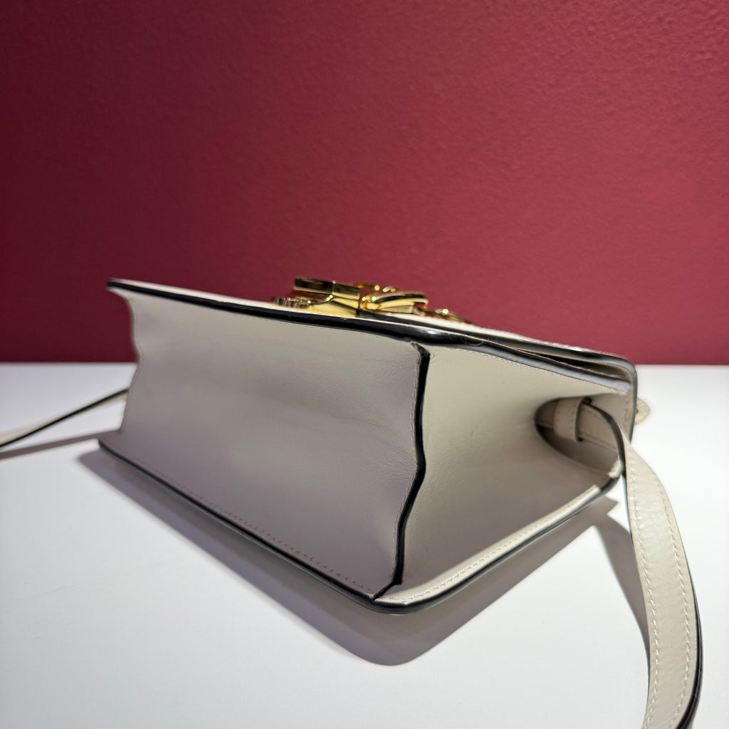 Gucci White Satchel 470270D4ZAG8605