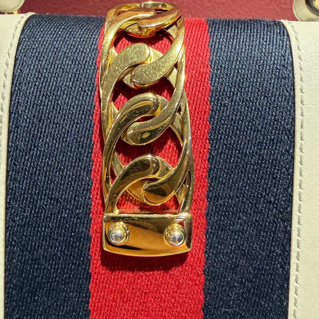 Gucci White Satchel 470270D4ZAG8605