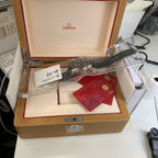 Omega Seahorse Series 42 210.32.42.20.01.001