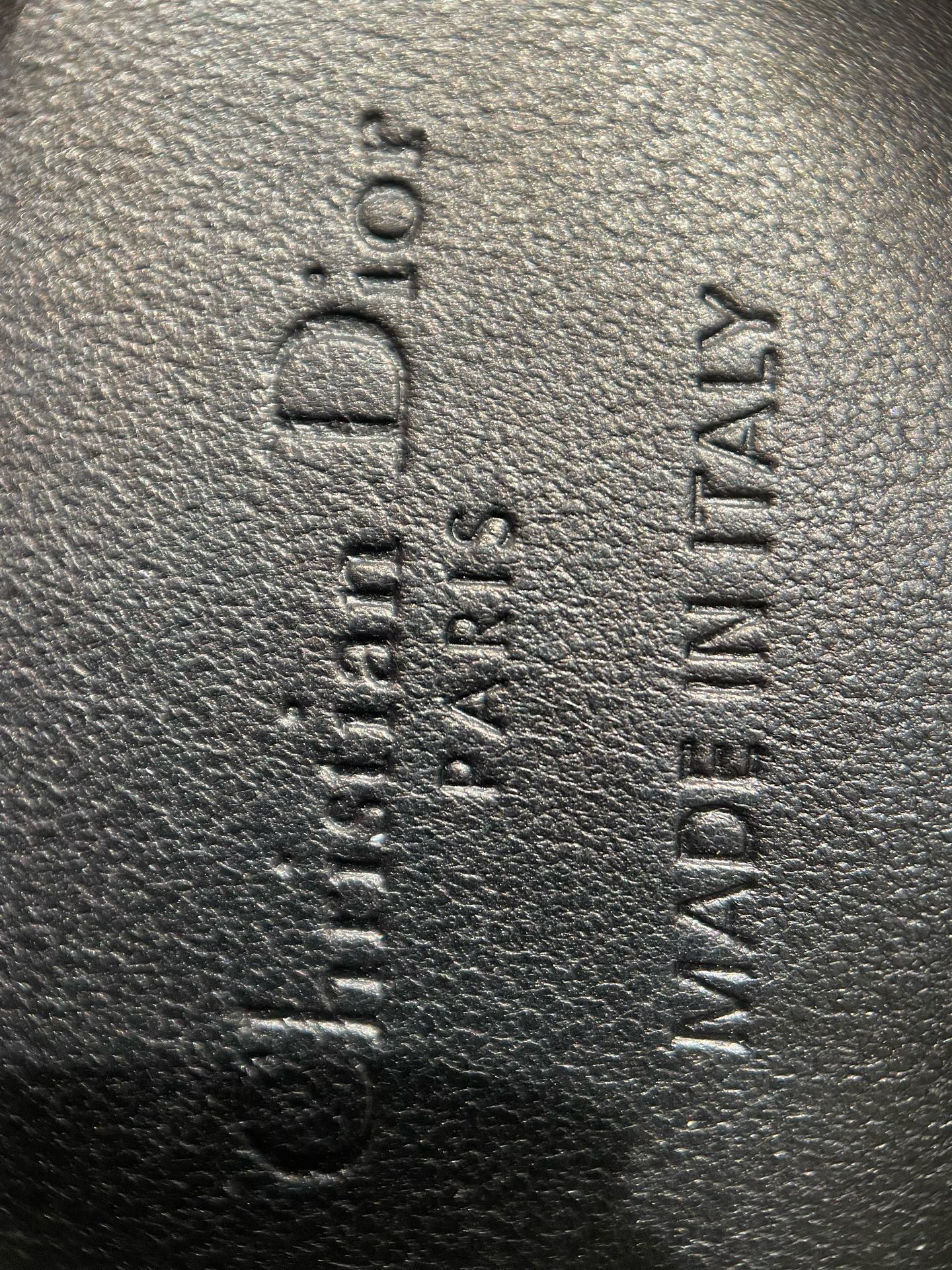 Dior