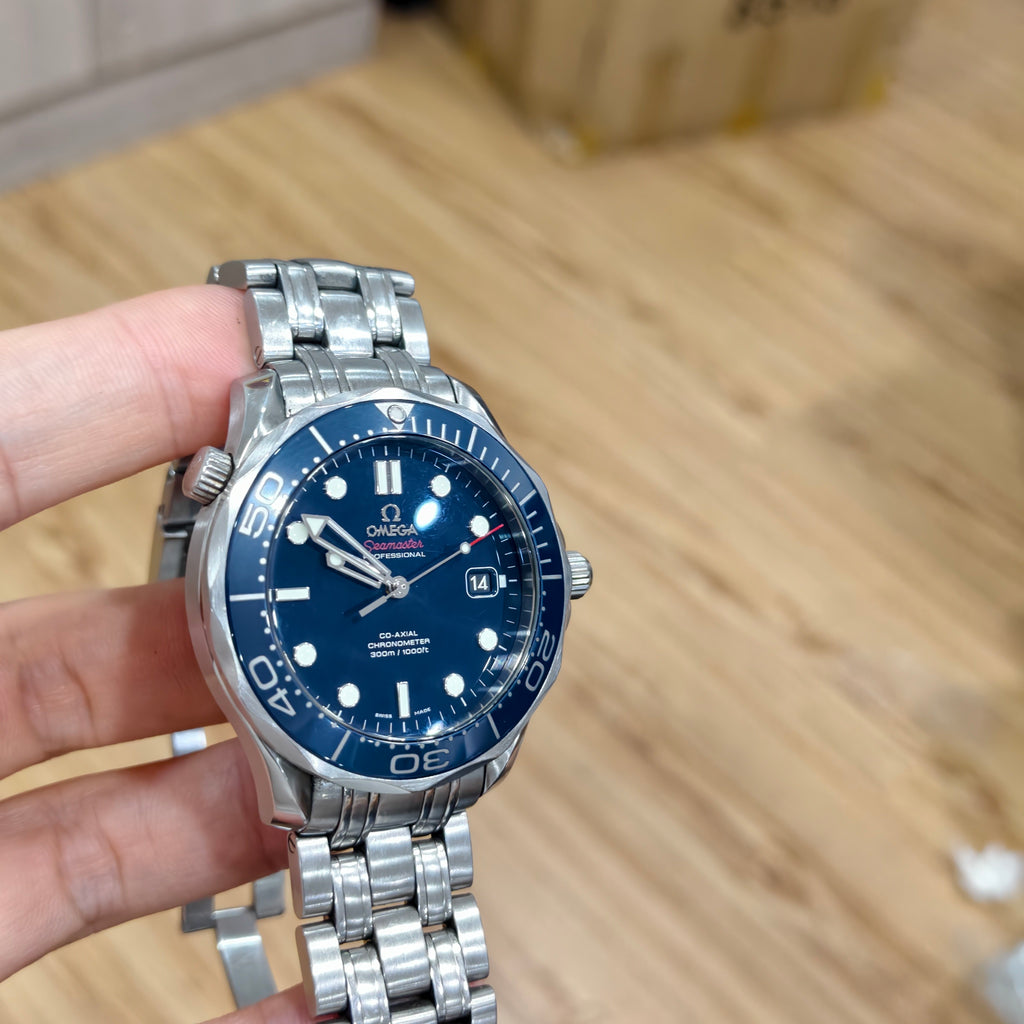 Omega Seahorse Automatic (self-winding) watch 41 millimeters 212.30.41.20.03.001