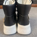 rv Black Skate shoes
