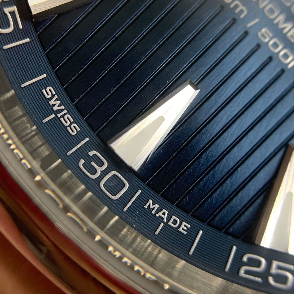Omega Seahorse 41.5 millimeters 231.10.42.21.03.003