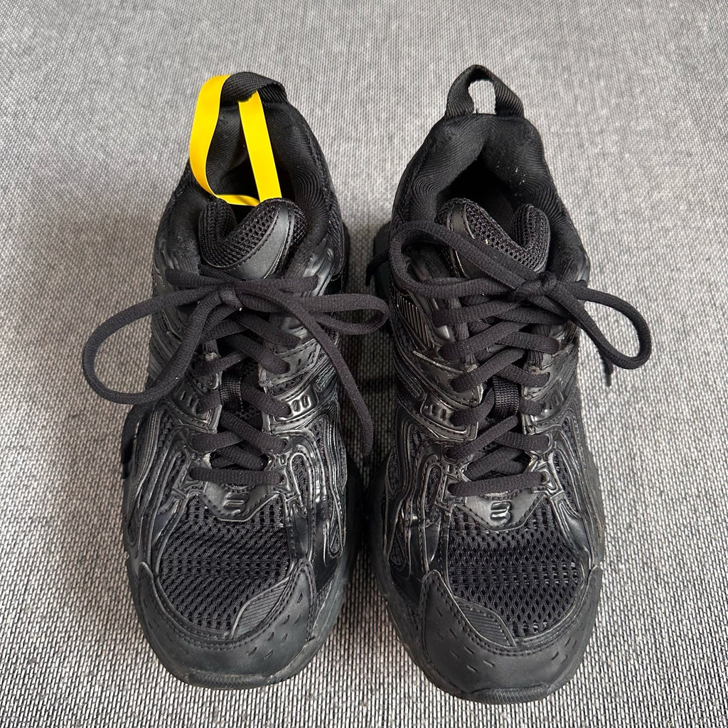 空白 Black Lifestyle sneakers