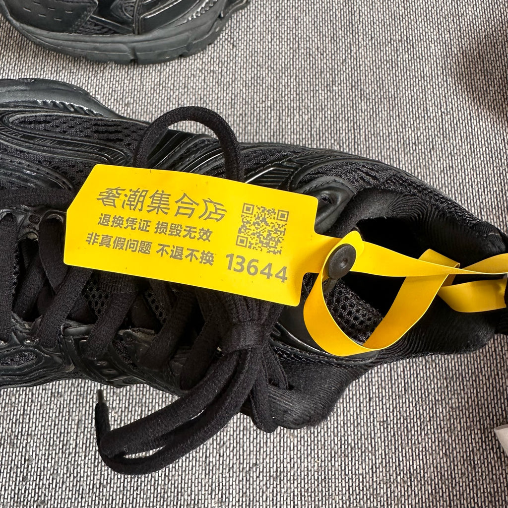 空白 Black Lifestyle sneakers