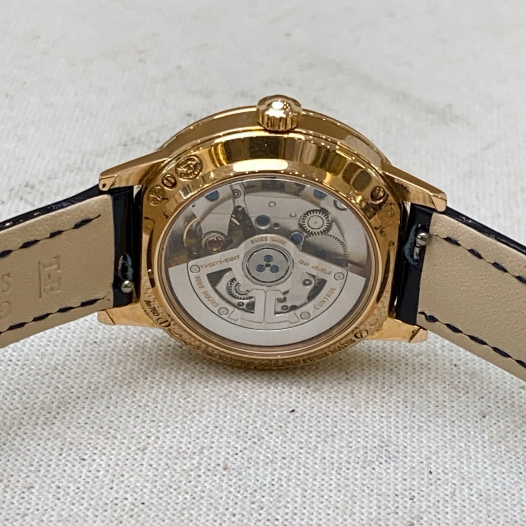 Jaeger LeCoultre Automatic (self-winding) watch