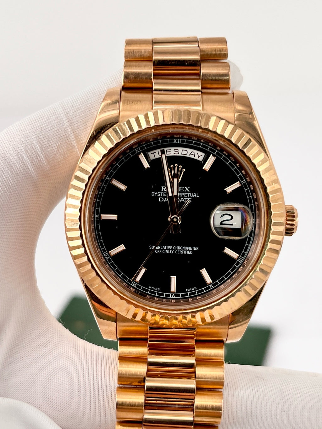 Rolex Rose gold Automatic (self-winding) watch