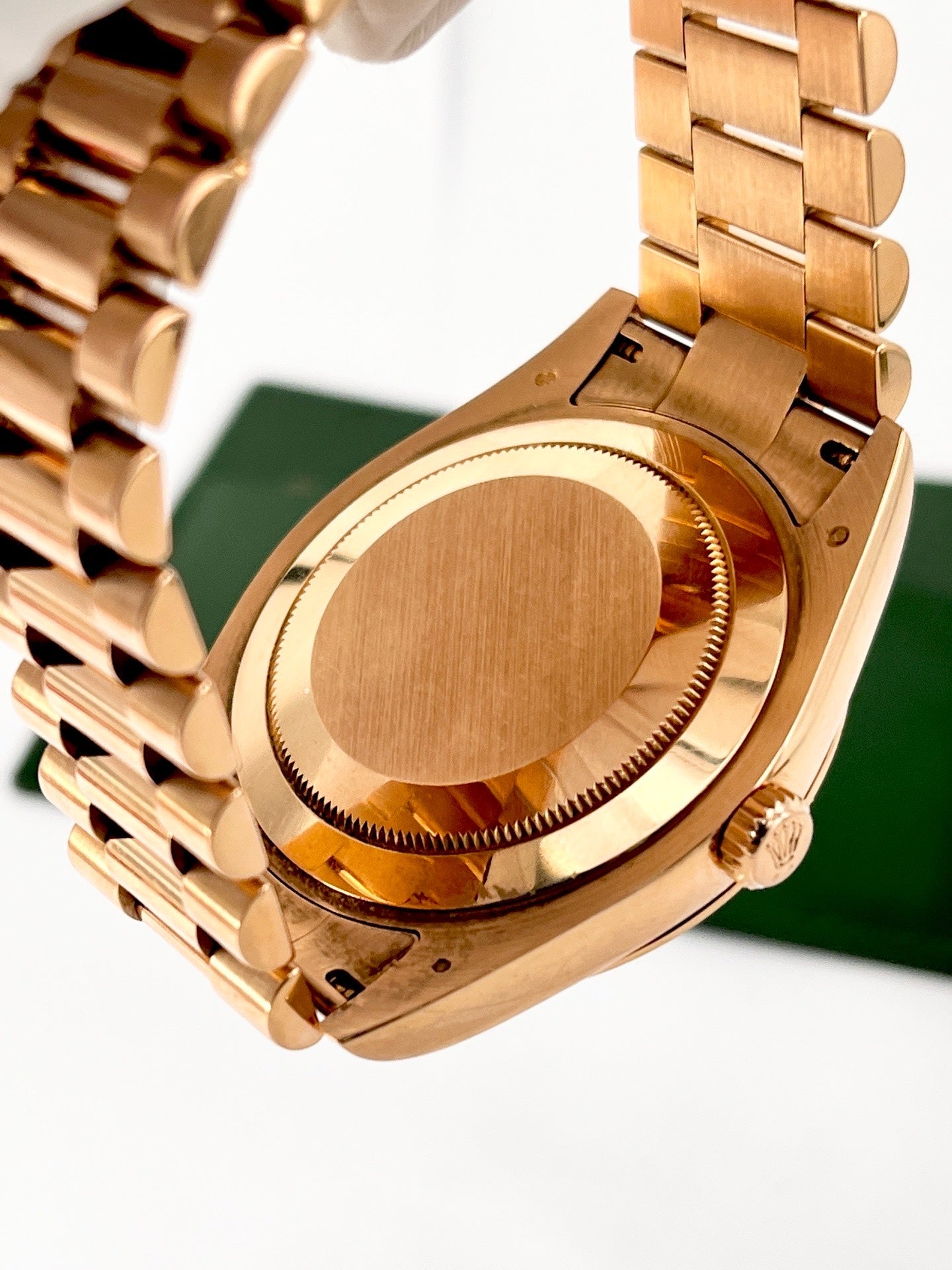 Rolex Rose gold Automatic (self-winding) watch