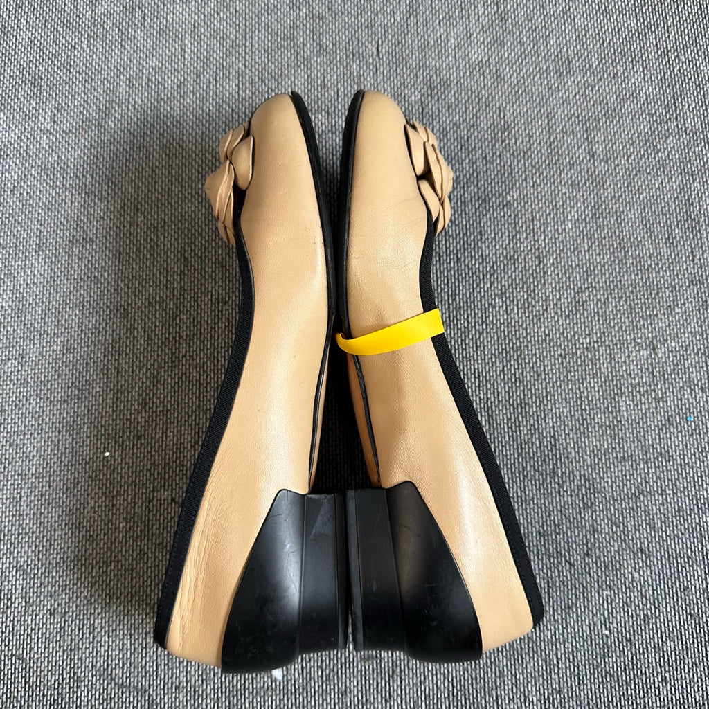 空白 Leather