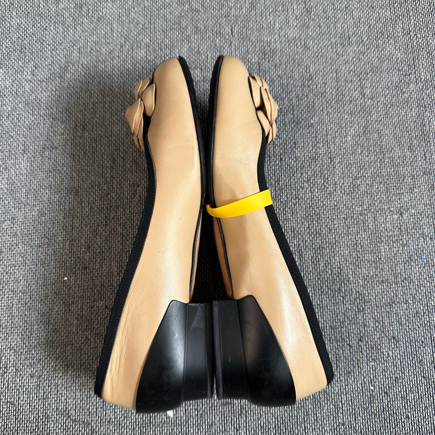 空白 Leather