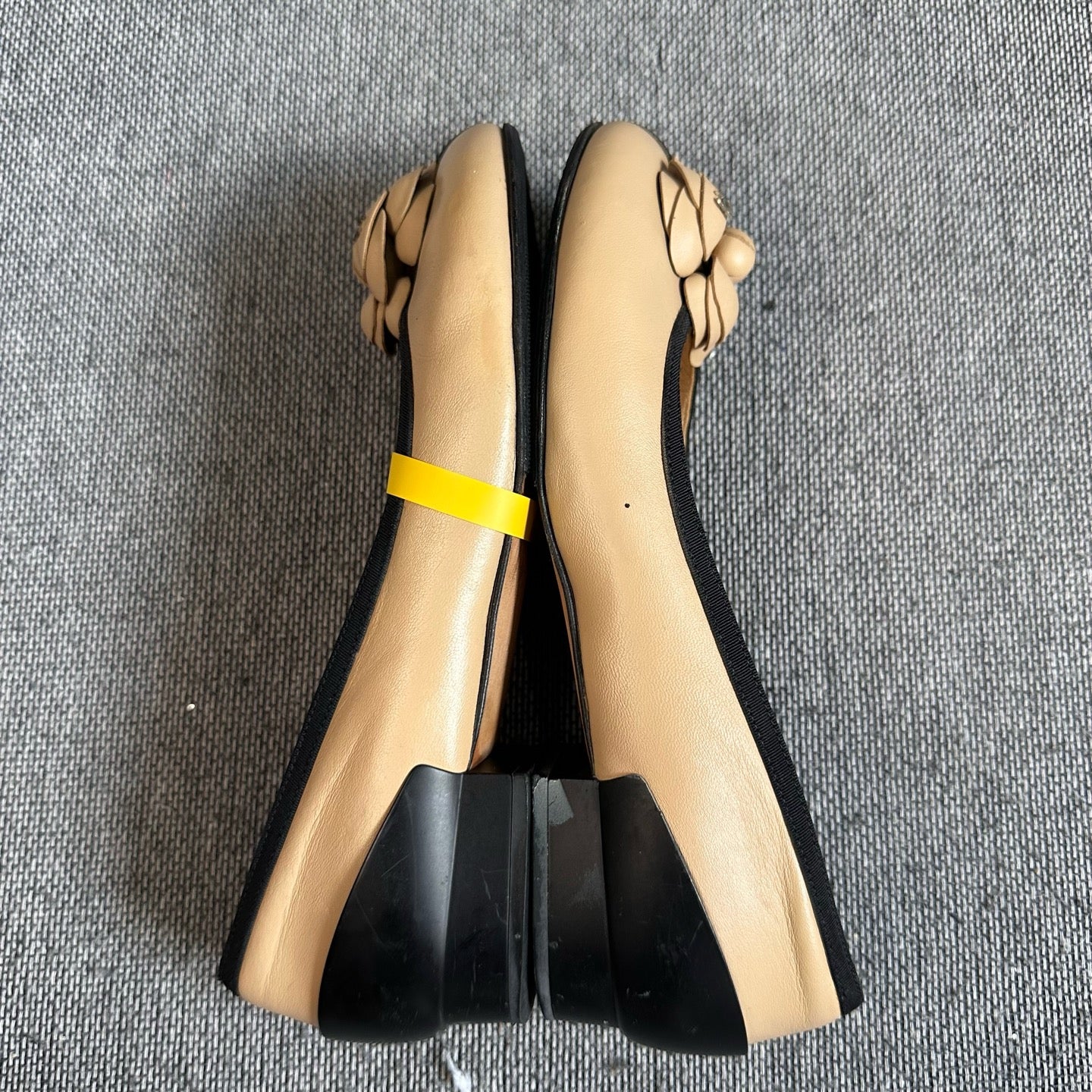 空白 Leather