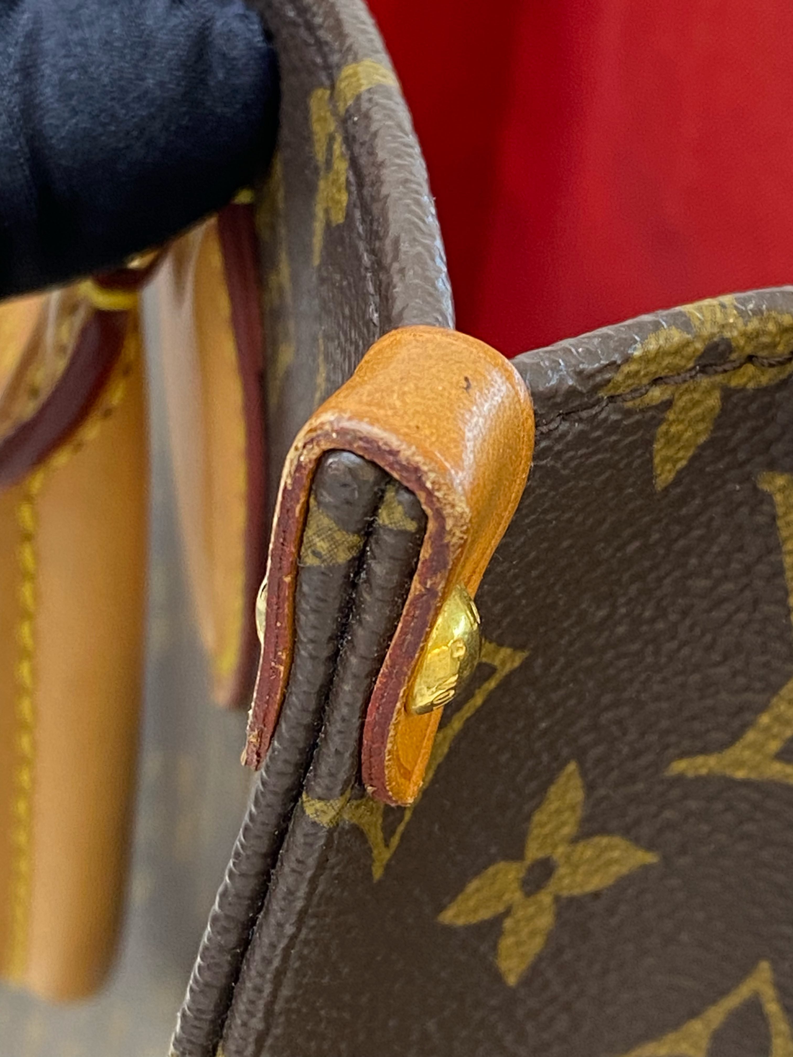 Louis Vuitton Crossbody