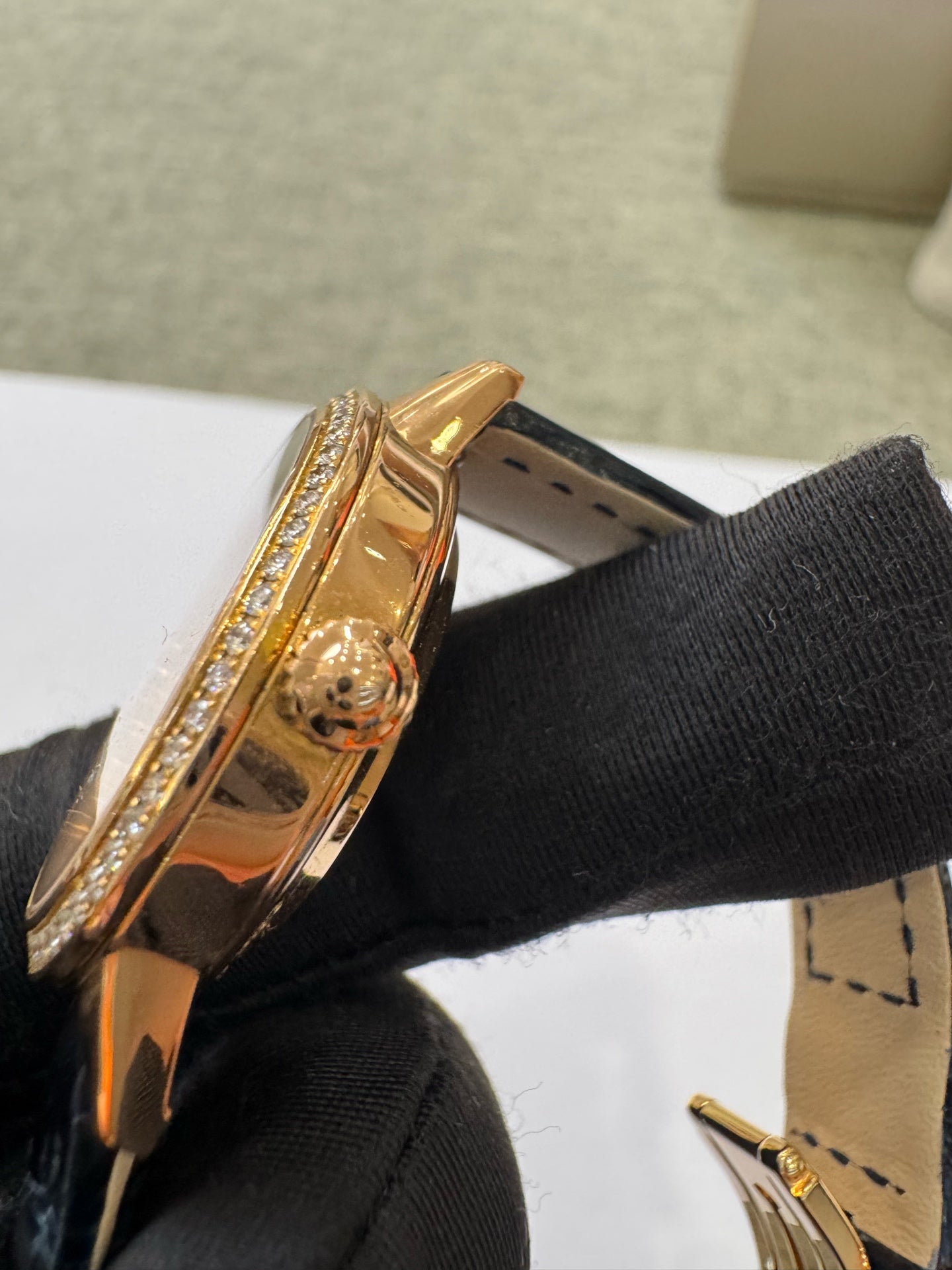Jaeger LeCoultre Automatic (self-winding) watch