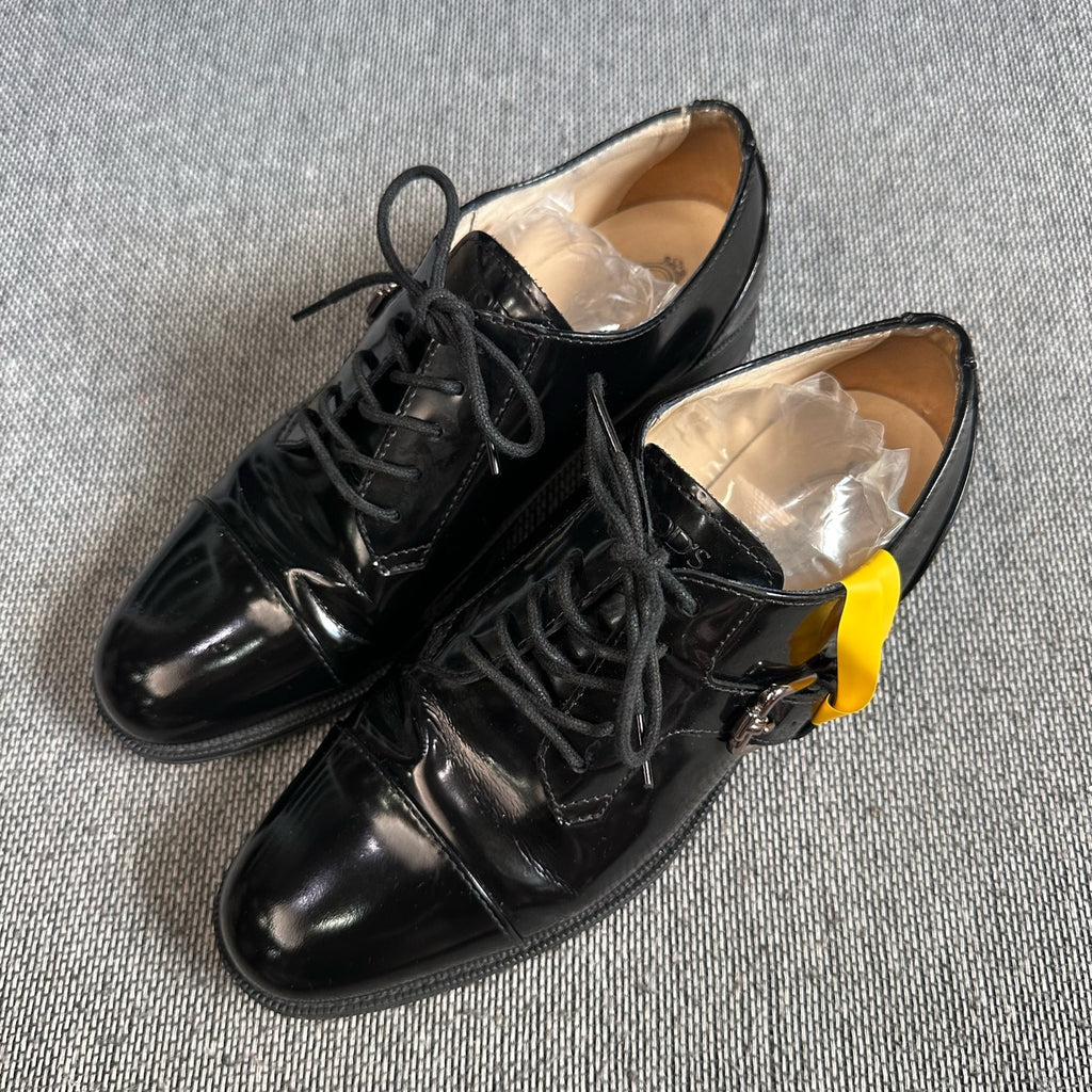 空白 Leather