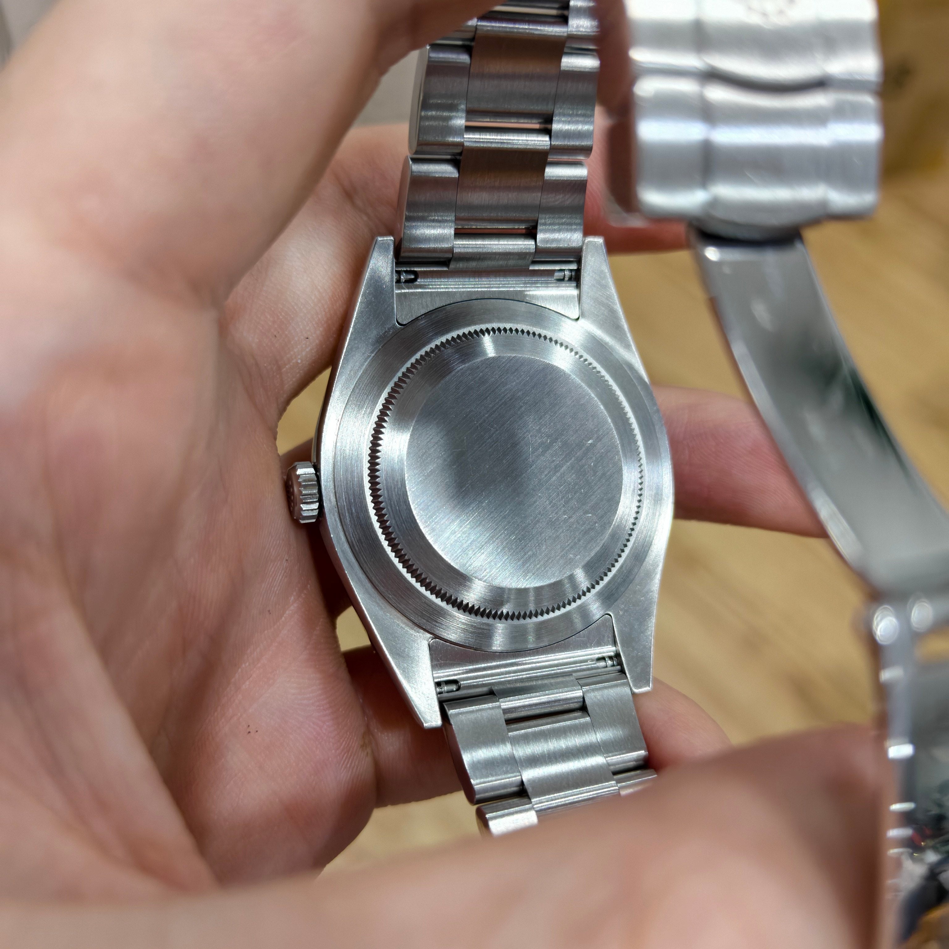 Rolex Oyster Perpetual Automatic (self-winding) watch 39 millimeters m114300-0001