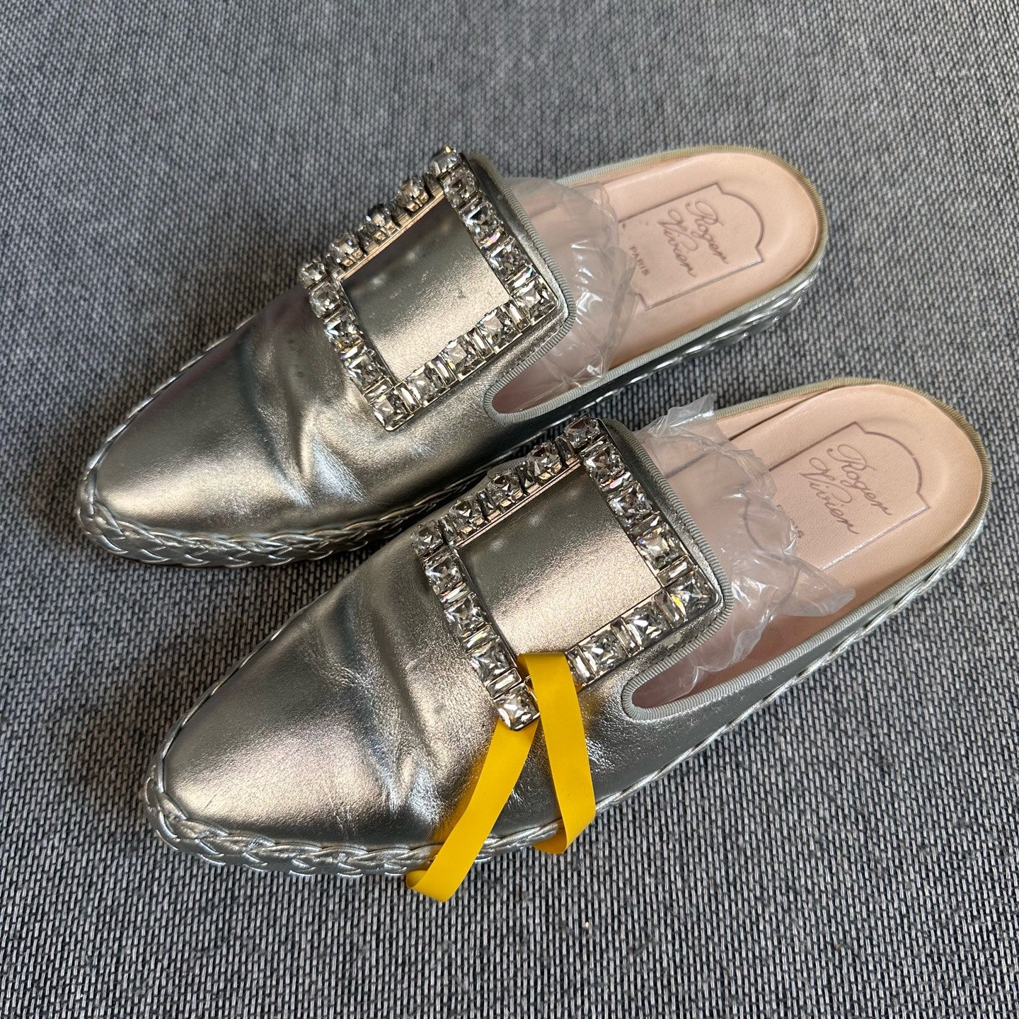rv Silver Flat shoes