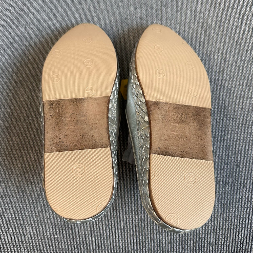 rv Silver Flat shoes