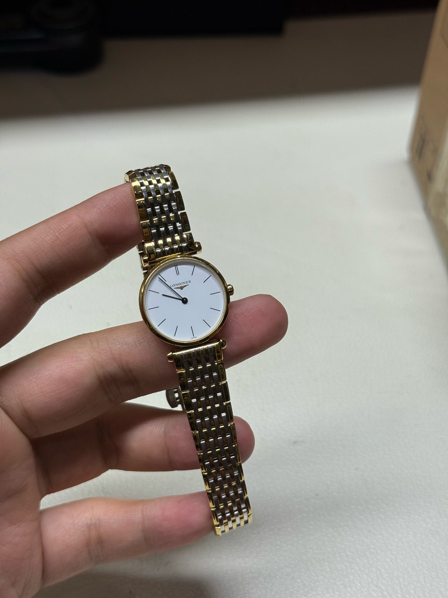 Longines Elegance Quartz watch 24 millimeters L4.209.2.12.8