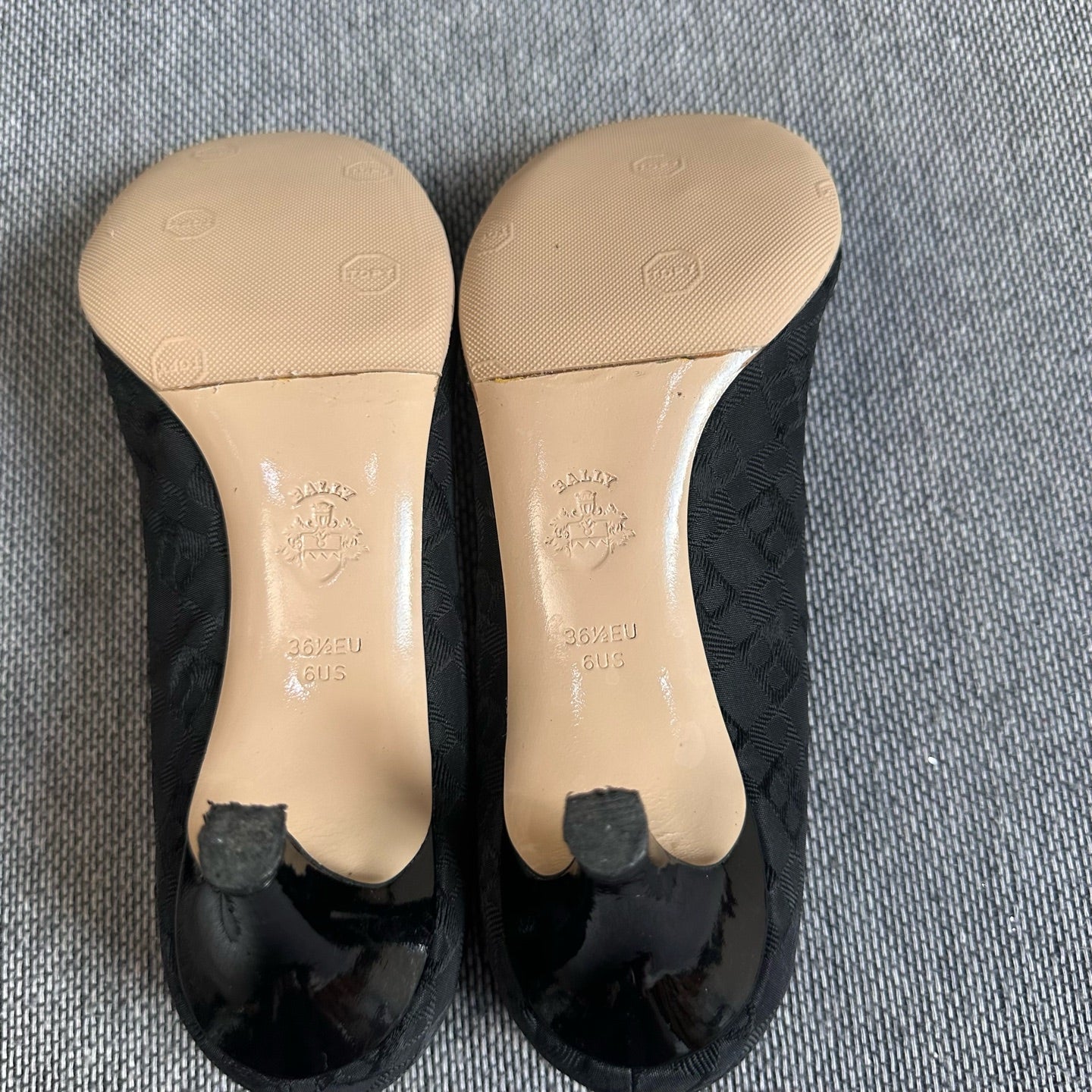 空白 Alcantara Black Flat shoes