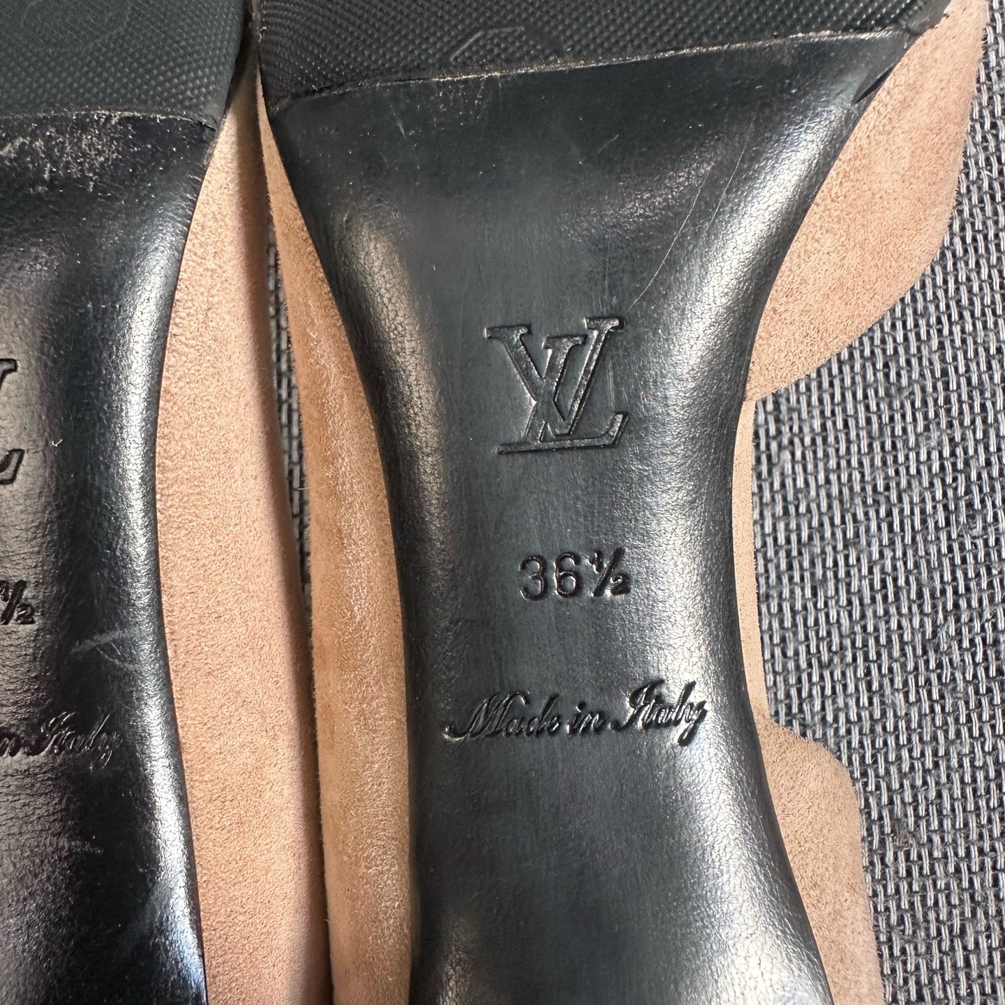 Louis Vuitton Alcantara High heels