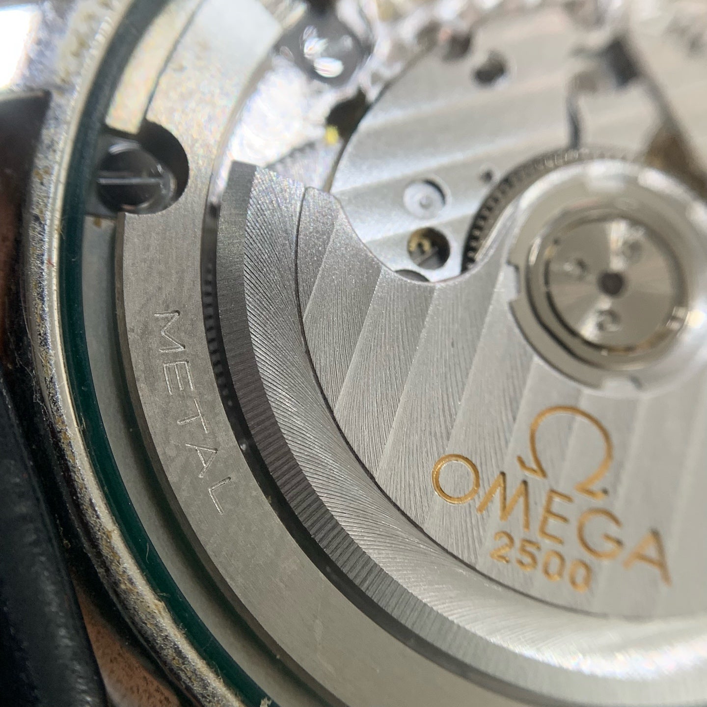 Omega Flying Disc Series 39.5 424.13.40.20.02.003
