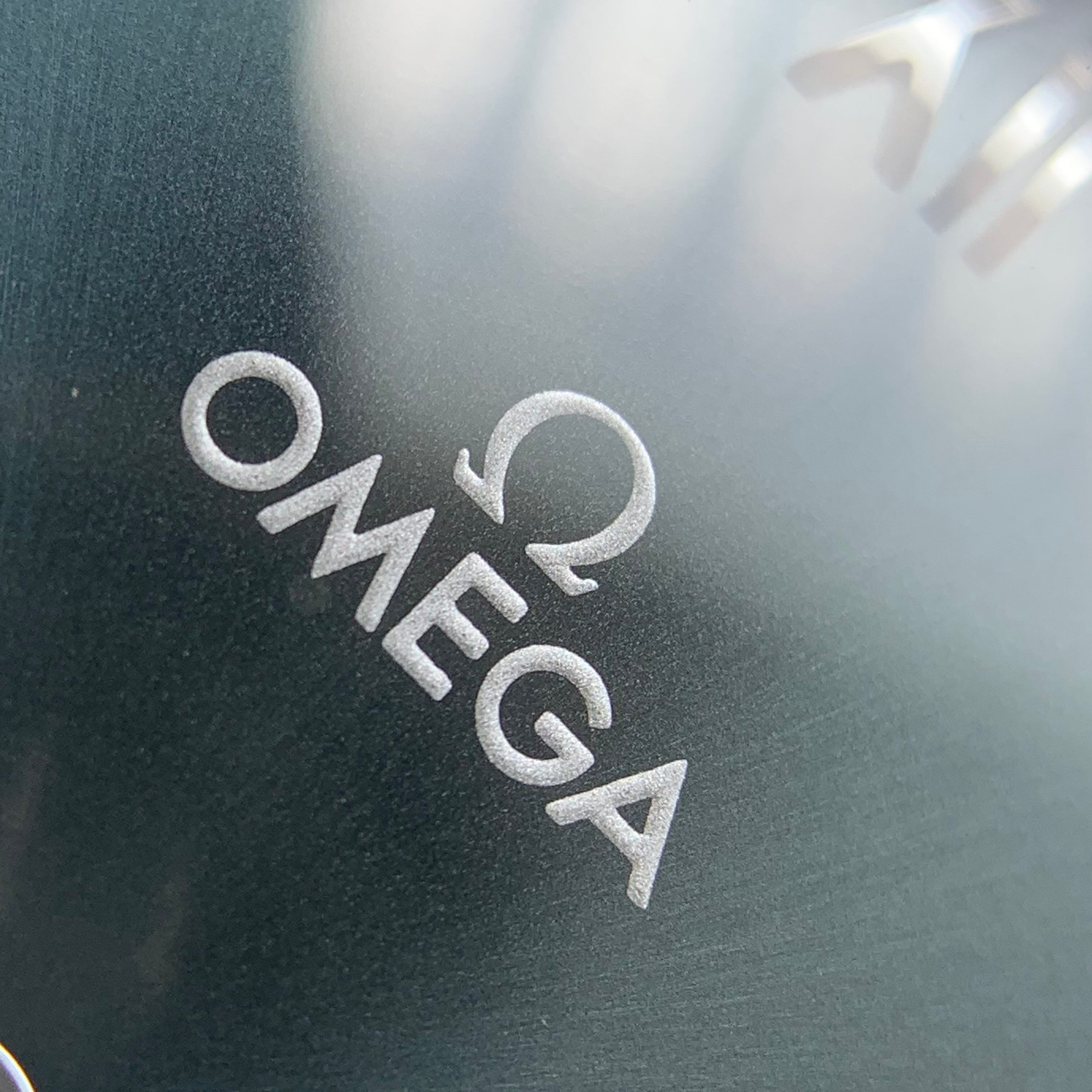 Omega Flying Disc Series 40 434.10.40.20.10.001