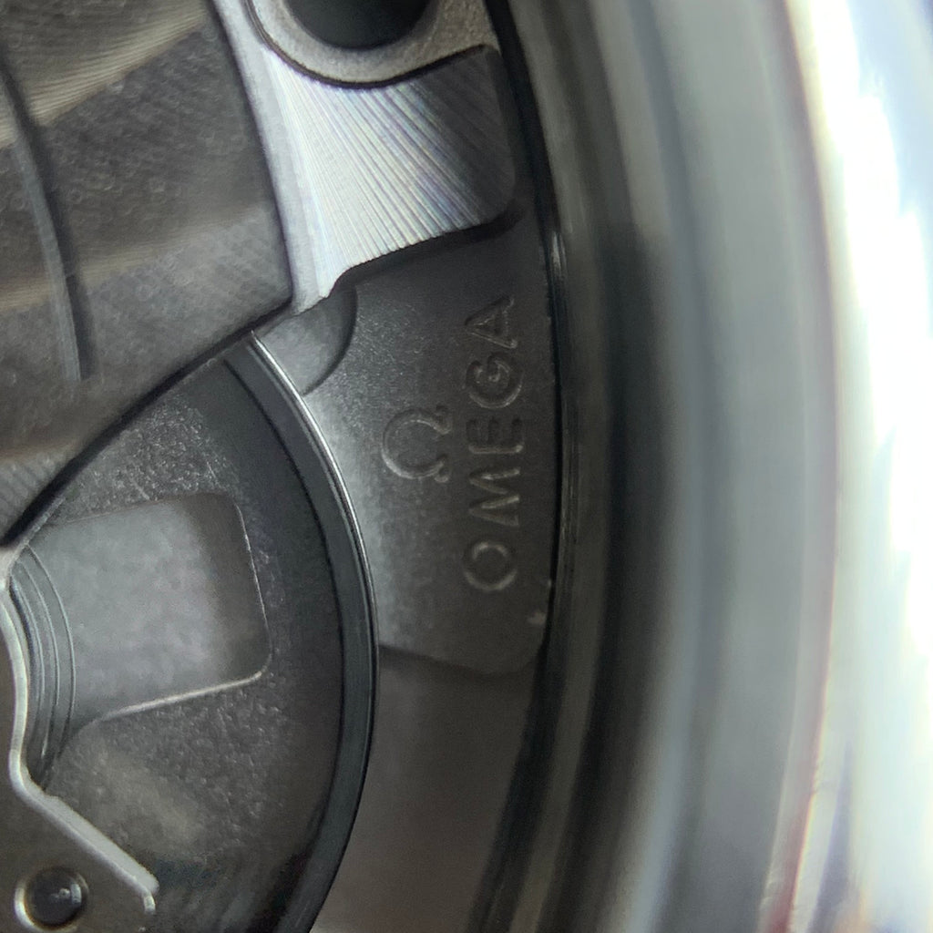 Omega Flying Disc Series 40 434.10.40.20.10.001
