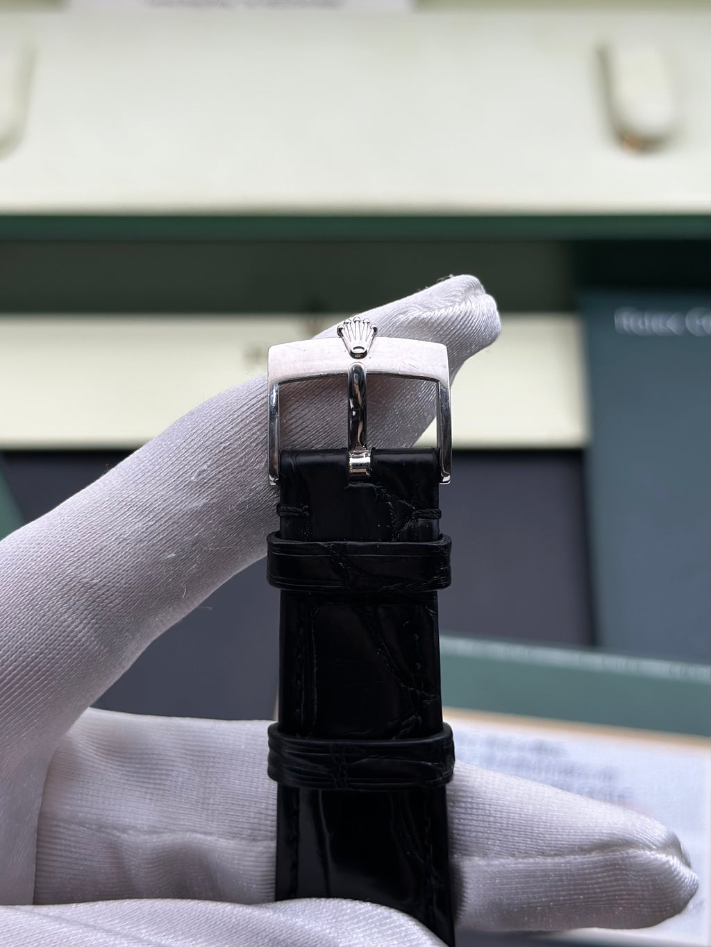 Rolex Manual-wind watch