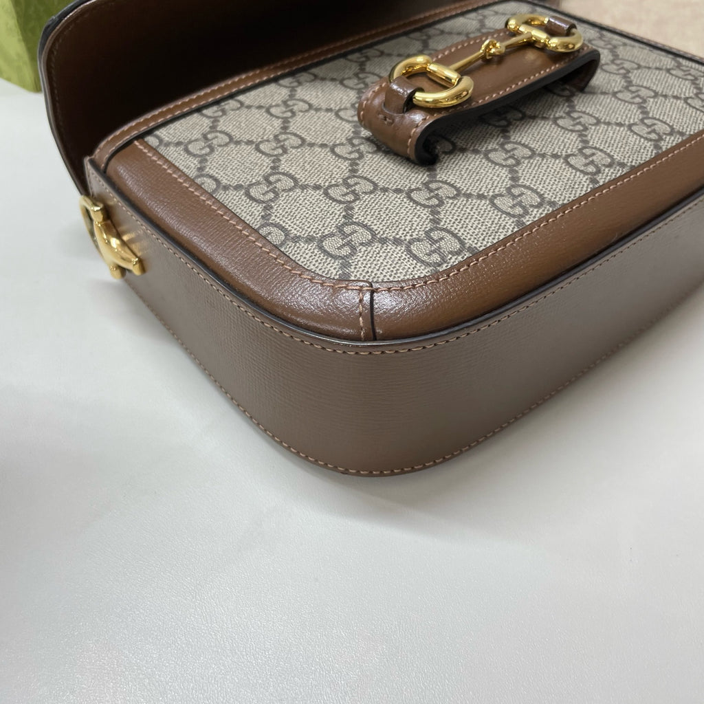 Gucci Gucci Horsebit 1955 Collection Saddle Bag 658574 HUHHG 8565