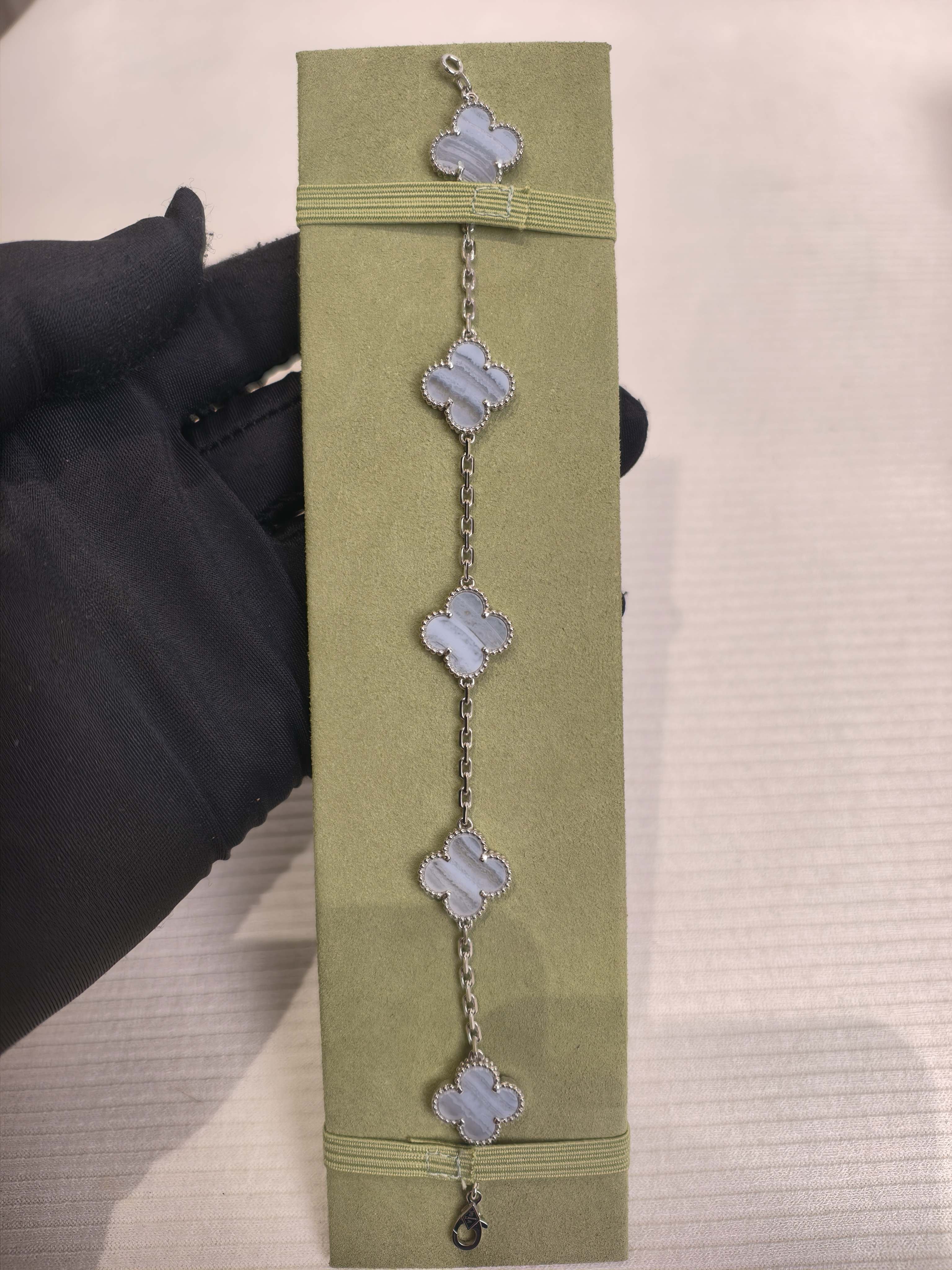 Van Cleef & Arpels Bracelet