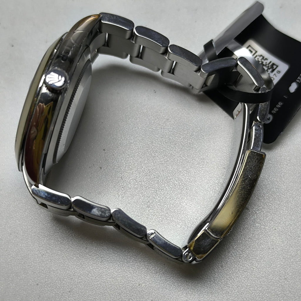 Rolex Log-based 41 millimeters m126300-0001