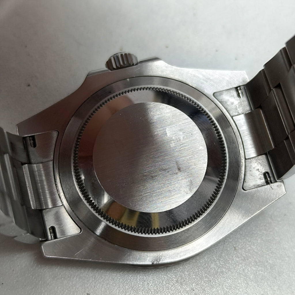 Rolex Submariner model 41 millimeters m126610lv-0002