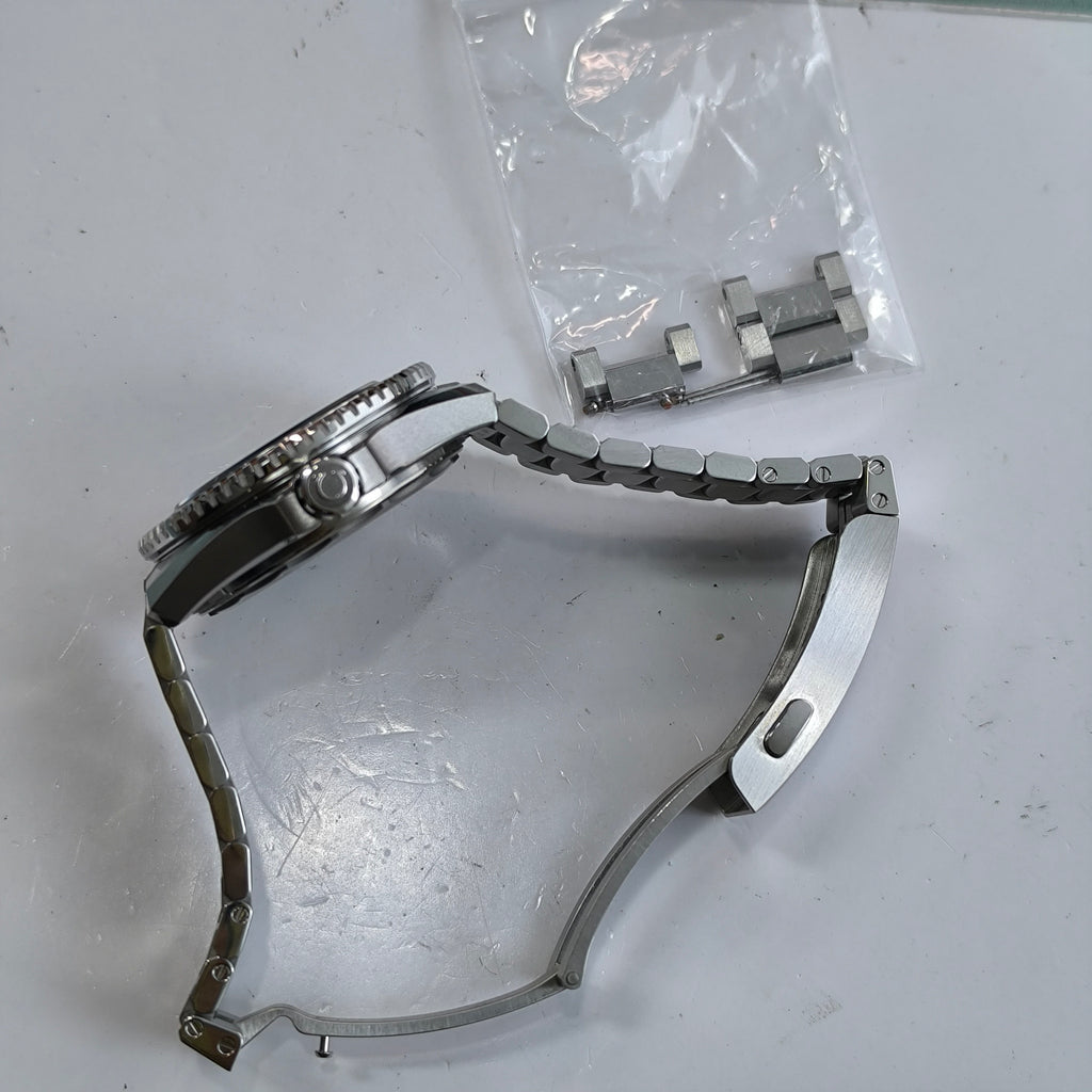 Omega Seahorse Series 42 millimeters 21730422101003