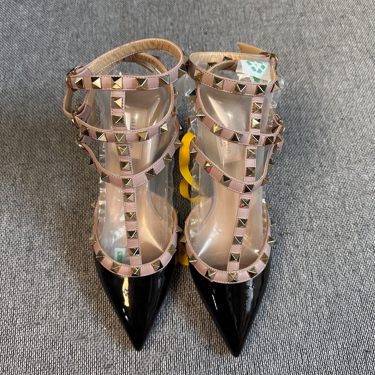 Valentino Leather Black High heels