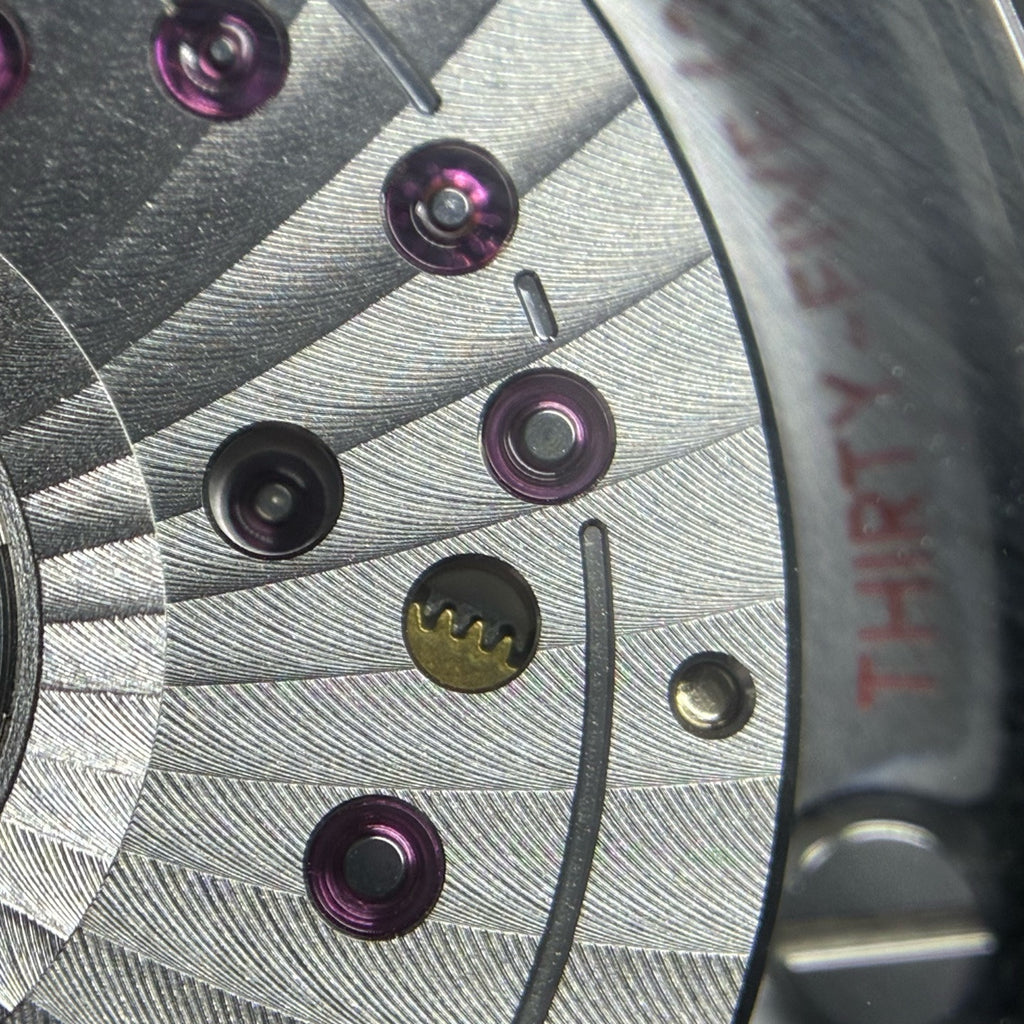 Omega Seahorse Series 43.5 210.92.44.20.01.003