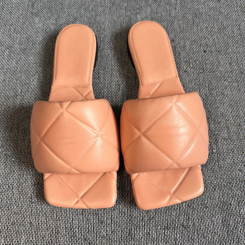 Bottega Veneta Pink Flip flop