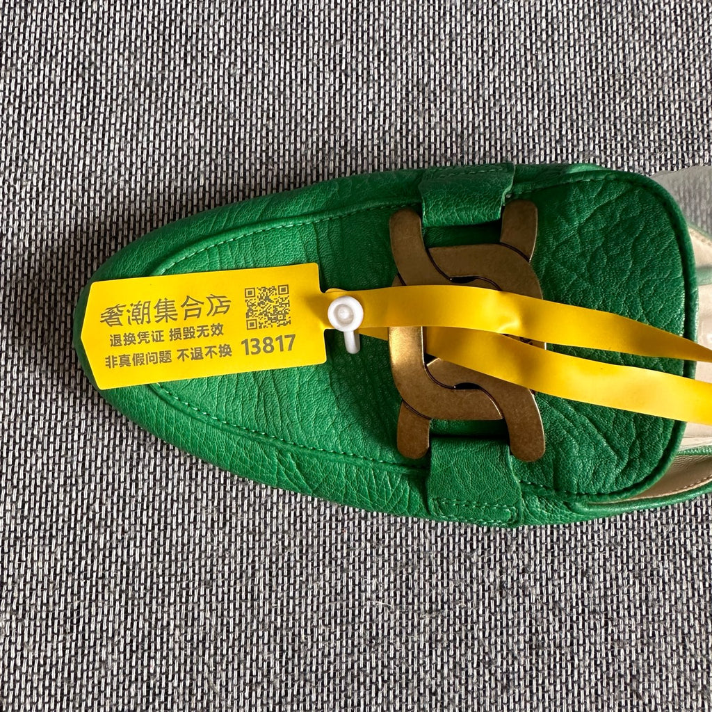 TOD'S Leather Green Flip flop