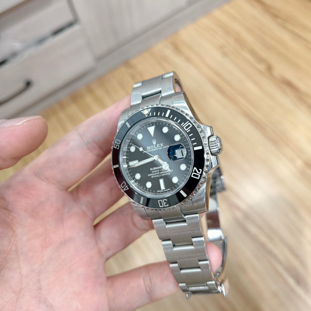 Rolex Submariner Date Automatic (self-winding) watch 40 millimeters m116610ln-0001