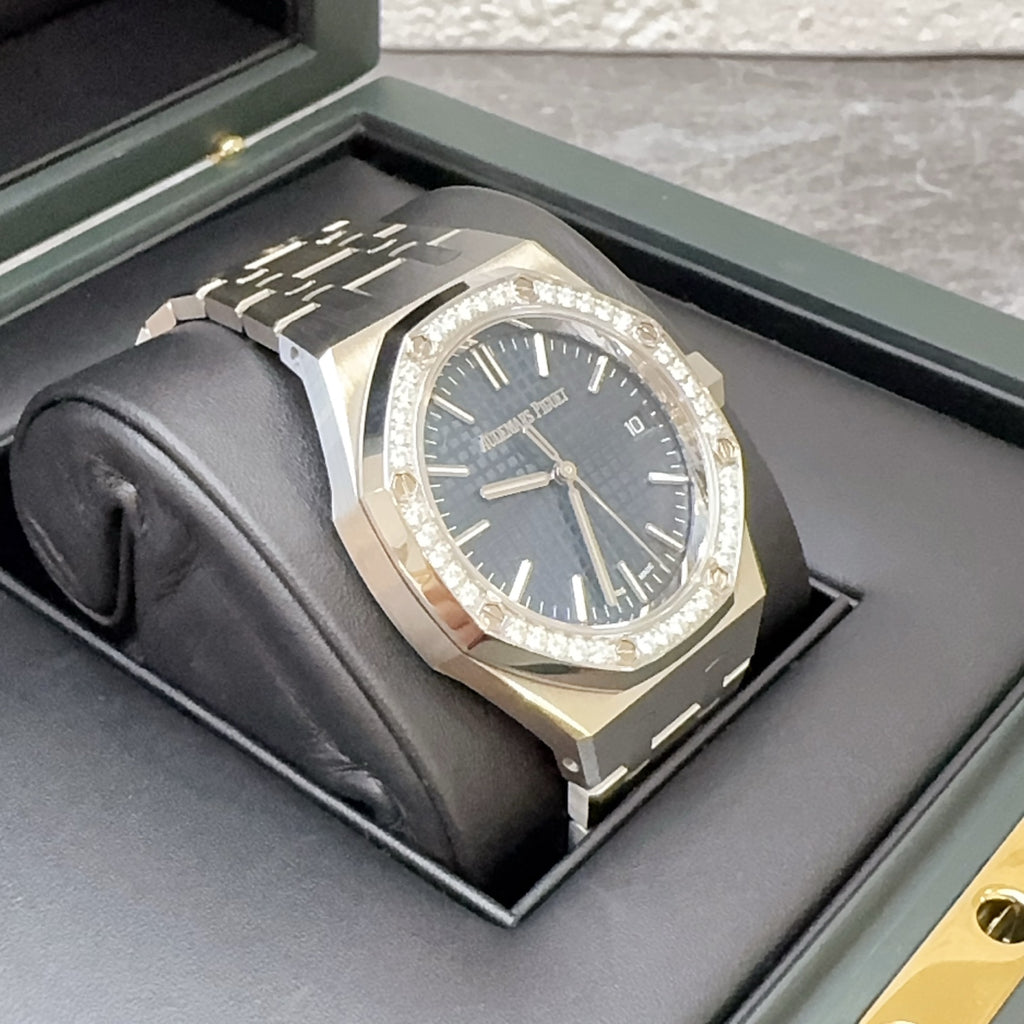 Audemars Piguet Automatic (self-winding) watch