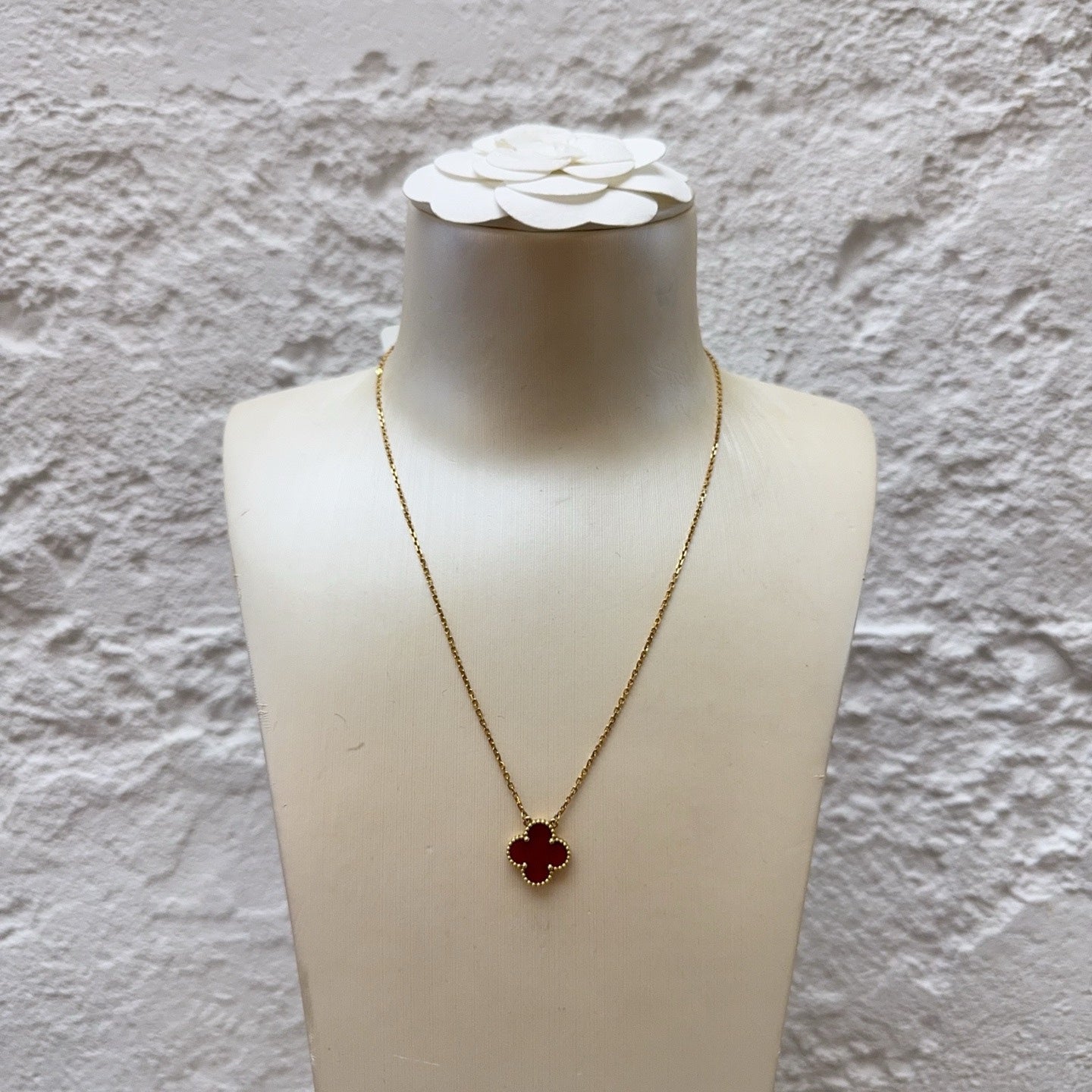 Van Cleef & Arpels Rose gold Necklace