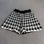 空白 Shorts
