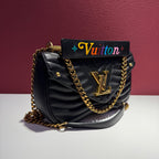 Louis Vuitton Black Crossbody 25.0x15.0x7.5cm M51498