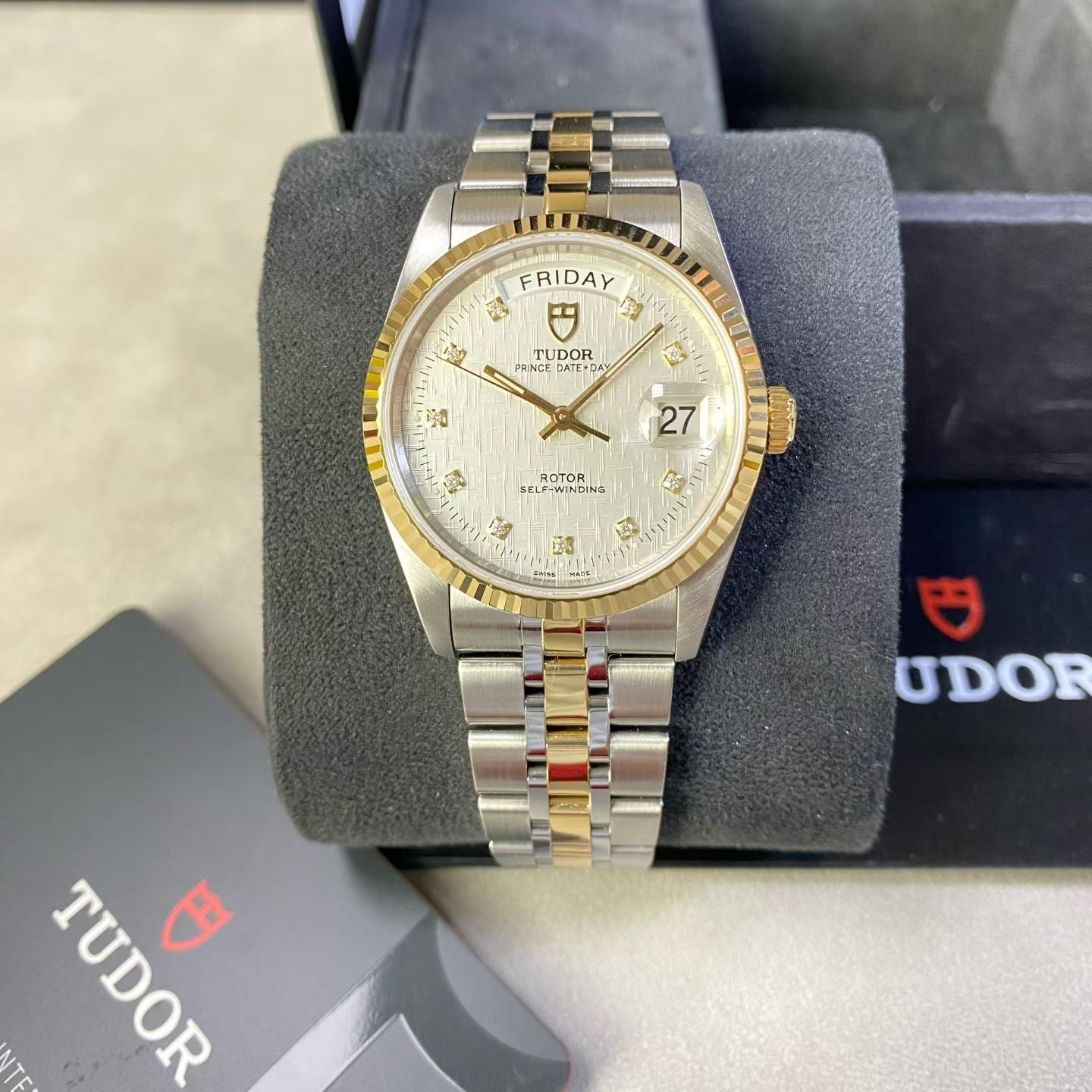 Tudor Prince Sunday Calendar Model 36 millimeters m76213-0008